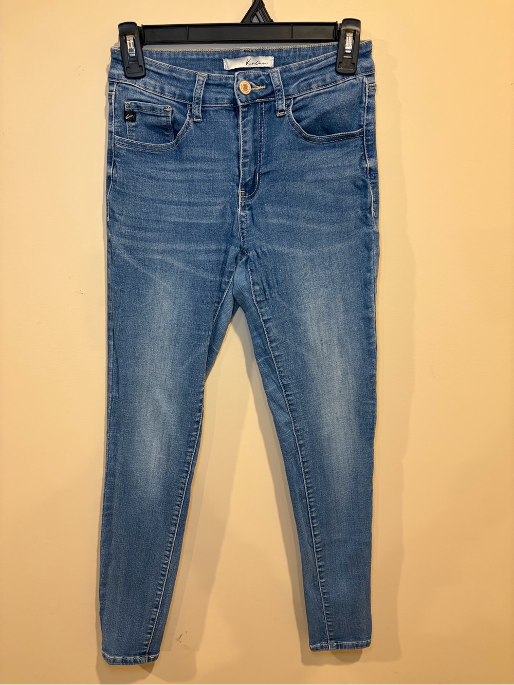 KanCan Light Blue Skinny Jeans, Women’s size 7, fits like a size 2